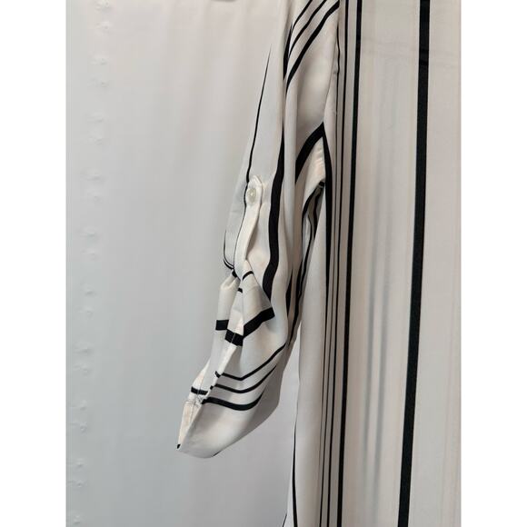 Chico's Womens Size 0 Small White Black Lightweight Striped V Neck 3/4 Sleeves - Picture 5 of 6